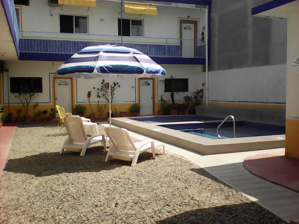 Hotel Sarabi Barra de Navidad Eksteriør billede