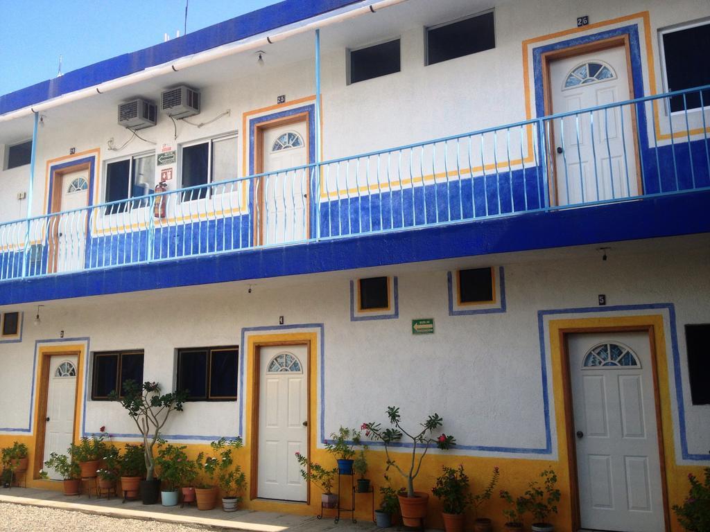 Hotel Sarabi Barra de Navidad Eksteriør billede